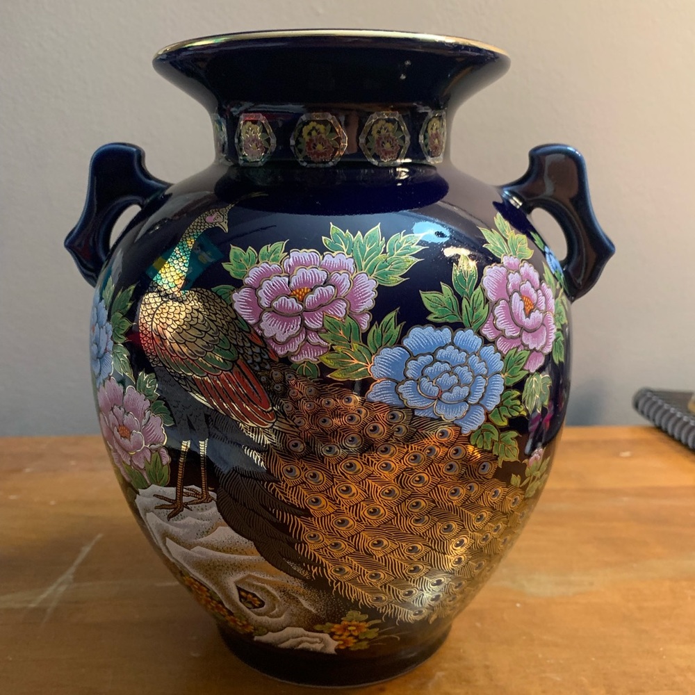 Japan Vase with Handles